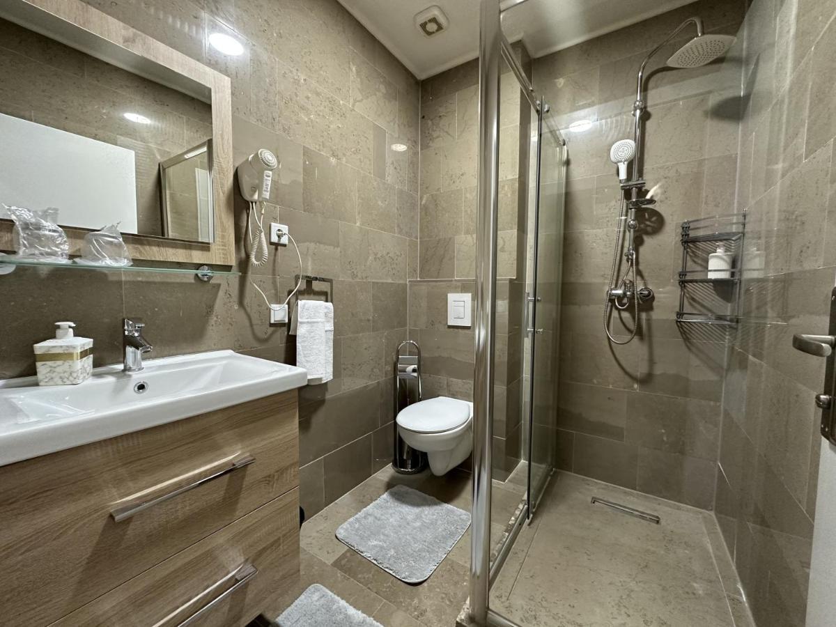 Royal City Apartments Яйце Экстерьер фото
